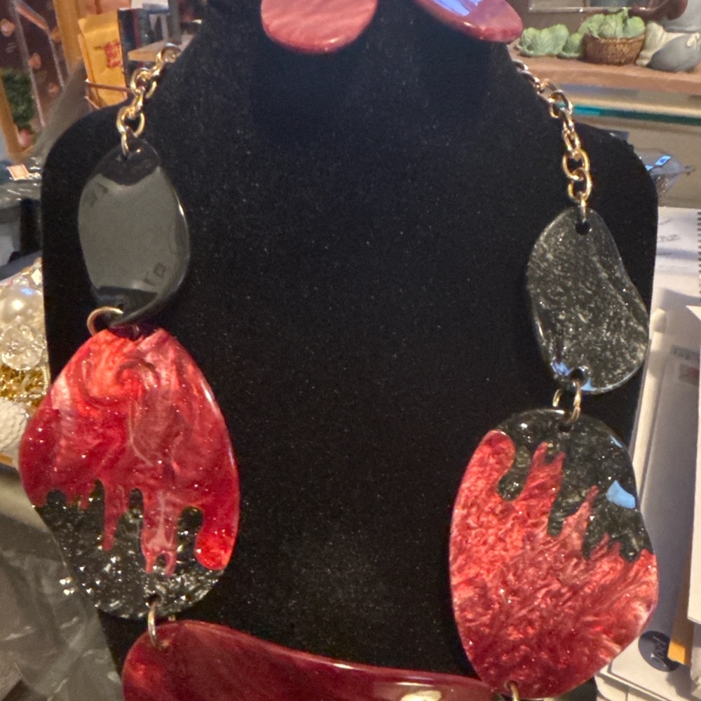 Red & Black Statement Necklace Set w/ Earrings